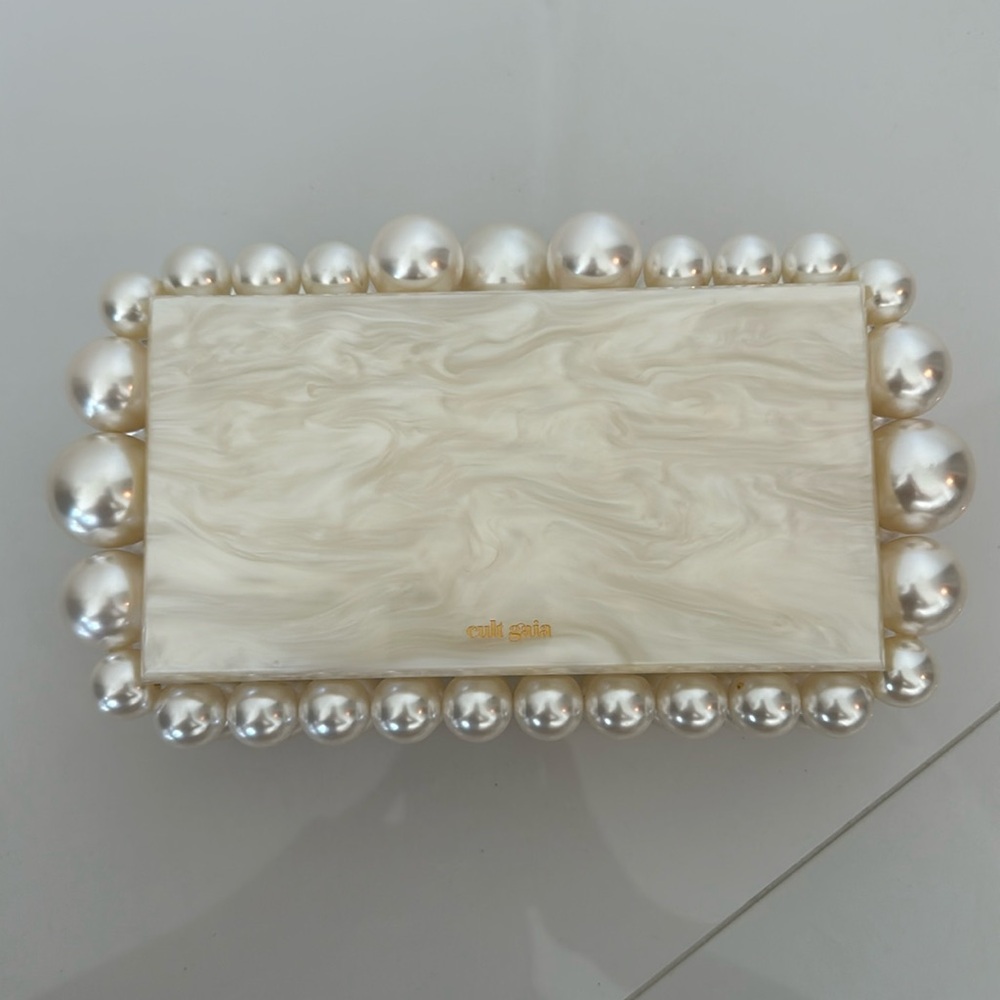 Cult Gaia clutch